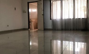 Disewakan Rumah Cipete – 200 meter ke French School, Dekat MRT Cipete, Cocok Hunian & Kantor