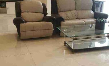 JUAL RUMAH 2 LANTAI SEMI FURNISHED DI SUKAJADI PERMAI