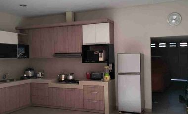 JUAL RUMAH 2 LANTAI SEMI FURNISHED DI SUKAJADI PERMAI