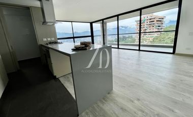 Apartamento en el Poblado por las Palmas