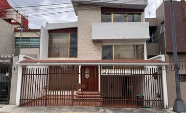 Se vende casa en Col. La Escalera, frente al Instituto Politécnico Nacional, Gustavo A. Madero