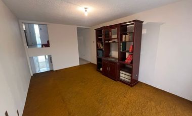 Se vende casa en Col. La Escalera, frente al Instituto Politécnico Nacional, Gustavo A. Madero