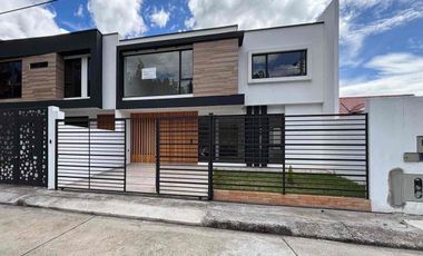 Amplia Villa en Venta