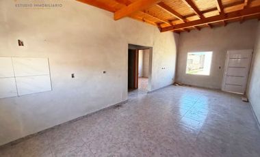 Chalet en Venta Mar del Tuyu 8 Cuadras del Mar Entrega Inmediata