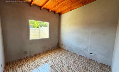 Chalet en Venta Mar del Tuyu 8 Cuadras del Mar Entrega Inmediata