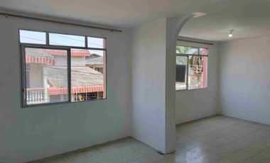 Alquiler de departamento ubicado en primer piso alto cerca del Policentro