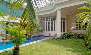 Rumah Mewah Dengan Private Pool Area Kemang Dalam Jakarta Selatan Lokasi Strategis