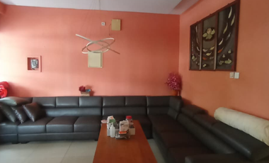 Disewa dan Dijual Rumah Full Stainless dan Kaca Uk8x20 Golf Lake