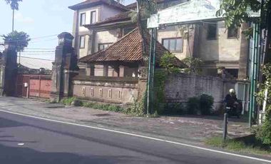 jual tanah 24 are dan bangunan 14 are lantai 3 di Pulau Moyo Denpasar