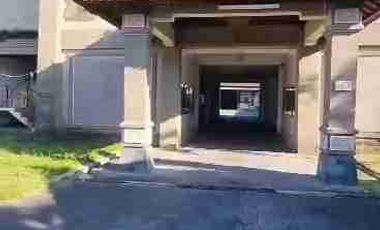 jual tanah 24 are dan bangunan 14 are lantai 3 di Pulau Moyo Denpasar