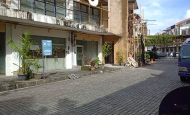 Ruko 3 Lantai di Kawasan Hotel Dijual, Kuta area