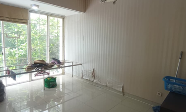 Dijual dan disewakan rumah Full Stainless dan kaca di Golf Lake uk 8x20