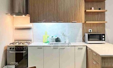 Disewakan Apartemen Sahid Sudirman – 2BR Mid Floor, Lokasi CBD!
