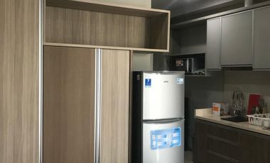 Dijual / Disewakan Apartemen Luxury Grand Valore Studio Full Furnished Terintegrasi Holiday Inn Cikarang (004)