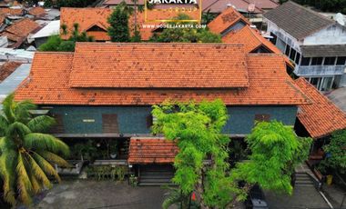 Tropical Balinese Café & Guesthouse Investment for Sale in Ampera–Kemang