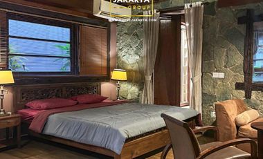 Tropical Balinese Café & Guesthouse Investment for Sale in Ampera–Kemang