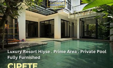 Fully Furnished Luxury Resort-Style Residence for Sale in Exclusive Cipete