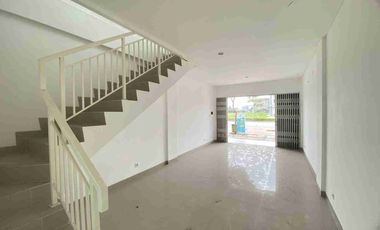 Dikontrakan Ruko di cikarang Jababeka murah strategis