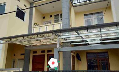 rumah 2 lantai komplek pondok mutiara cimahi jalan kaki ke pemkot