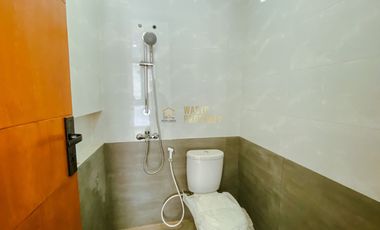 Rumah Kontemporer 2 Lantai Dekat Transmart Maguwoharjo