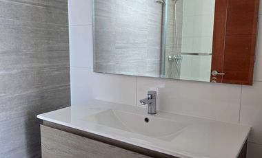 SE ARRIENDA DEPTO EN EDIF. DISTRITO CAVANCHA.