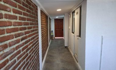 Casa de Dos Pisos, en Huertos de Linares