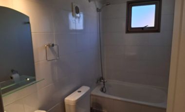 Casa de Dos Pisos, en Huertos de Linares