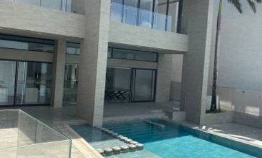 RESIDENCIA EN VENTA EN CANCUN F-2173, 4 REC. ISLA DORADA 6,500,000 USD