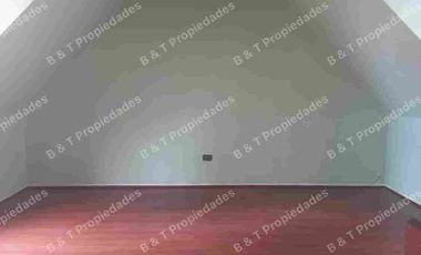 AMPLIA CASA EN CONDOMINIO TRES PISOS