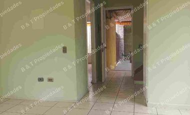 AMPLIA CASA EN CONDOMINIO TRES PISOS