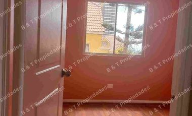 AMPLIA CASA EN CONDOMINIO TRES PISOS