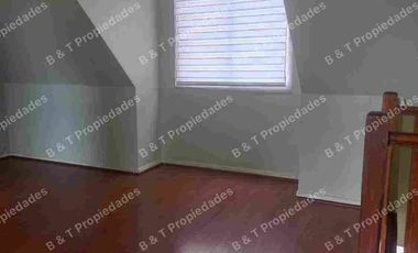 AMPLIA CASA EN CONDOMINIO TRES PISOS