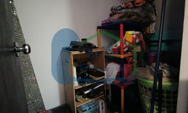 CASA DE DOS PISOS EN RECINTO CERRADO