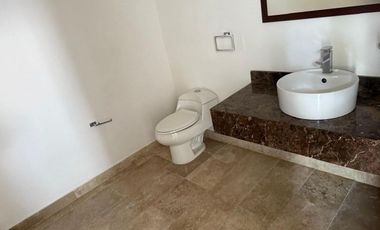 CASA EN VENTA EN MERIDA F-21195, 3 REC. PRIV. COMPOSTELA $13,900,000