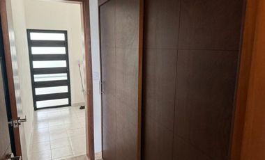 CASA EN VENTA EN MERIDA F-21195, 3 REC. PRIV. COMPOSTELA $13,900,000