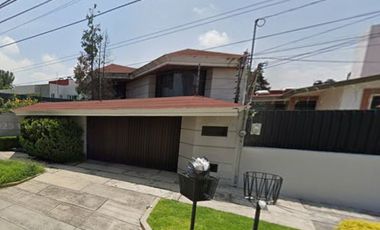 VENTA DE AMPLIA CASA EN ANTONIO CASO, CIUDAD SATELITE, NAUCALPAN DE JUAREZ, EDO MEX