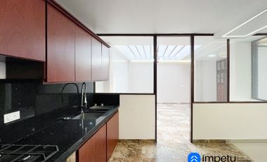 En venta casa en las pitas cerca al terminal terrestre de la ciudad de Loja
