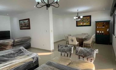 Alquiler de casa amoblada Porto Fino vía a la vista