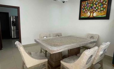 Alquiler de casa amoblada Porto Fino vía a la vista