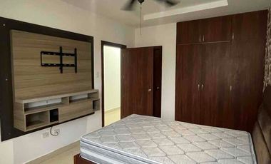 Alquiler de casa amoblada Porto Fino vía a la vista