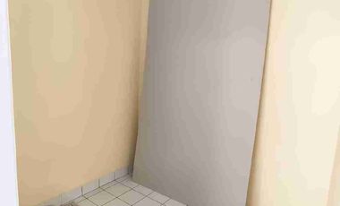 Disewakan rumah bersih rapi nyaman kamar tidur 3+1 ada 3 AC di galaxy dekat taman siap huni