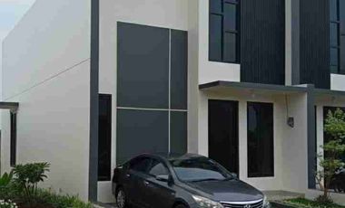 rumah di depok surat shm masuk mobil 5 menit ke stasiun depok lama