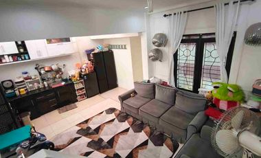 rumah nyaman one gate di komplek ciwastra semi furnish