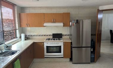 BOSQUES DE GRANADA (ATRAS PLAZA SAN DIEGO)