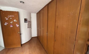 BOSQUES DE GRANADA (ATRAS PLAZA SAN DIEGO)