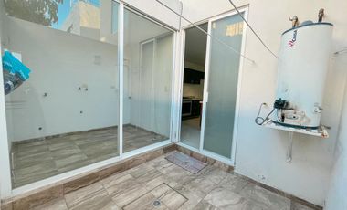 Hermosa casa en RENTA Loretta 2