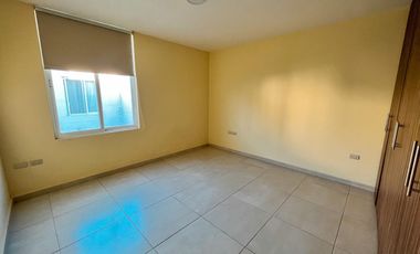 Hermosa casa en RENTA Loretta 2