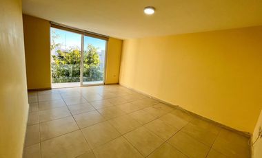 Hermosa casa en RENTA Loretta 2