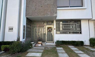 Casa nueva en Zona Plateada, Pachuca. Vive en zona exclusiva cercana a plaza galerias