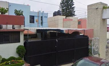 CASA EN VENTA ARCOS DE ALBA CUAUTITLAN IZCALLI  ¡REMATE, YA ADJUDICADA!